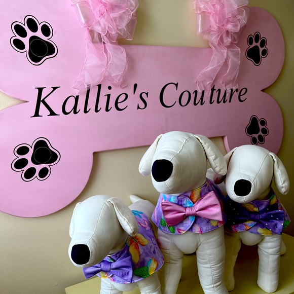 Designer Dog Capes with Bowties - Picture 1 of 8